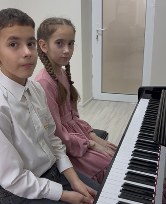 Дуэт: Silviu Nicolai, Silviu Lia